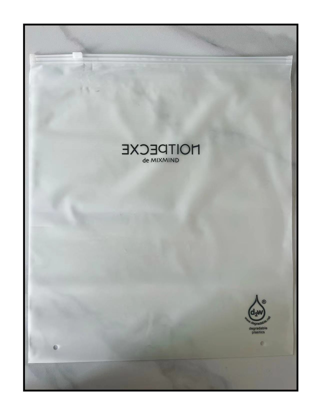 D2W Bio Photooxidative Degradation Frosted Zipper Bag